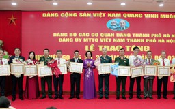 Hà Nội tri ân, tôn vinh các đảng viên lão thành