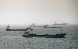 Iran tái khẳng định kiểm soát eo biển Hormuz
