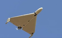 Nga chặn hơn 1.000 UAV, Ukraine tập kích sân bay quân sự