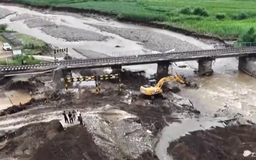 Trung Quốc khẩn cấp ứng phó mưa lũ diện rộng