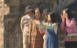 Nhiều tour du lịch tìm hiểu lịch sử dân tộc