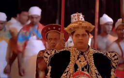 Rực rỡ lễ hội Răng Phật Sri Lanka