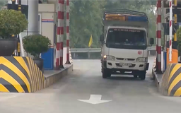 Mở đủ các trạm thu phí bảo đảm giao thông thông suốt