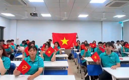 Mạng xã hội phủ đỏ cờ Tổ quốc