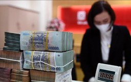 Lãi suất qua đêm chỉ còn hơn 1%/năm