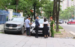 Phường Yên Hòa ra quân chấn chỉnh trật tự đô thị