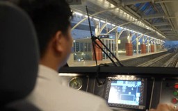 Một ngày trong buồng lái Metro: Lặng thầm nối những nhịp vui