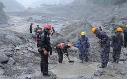 Địa hình cản trở công tác cứu hộ tại Nepal
