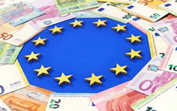 Thủ tướng Đức kêu gọi EU cắt giảm ngân sách
