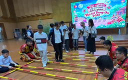 Trải nghiệm văn hóa, vui Tết Trung thu tại phường Việt Hưng