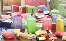 Quyết liệt đấu tranh chống buôn lậu thuốc lá