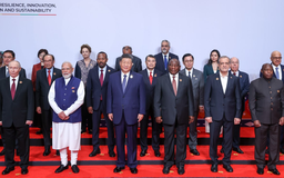 Thủ tướng dự Phiên thảo luận Hội nghị thượng đỉnh BRICS lần thứ 18