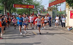 Hơn 200 vận động viên xã Dương Hòa tham gia giải chạy