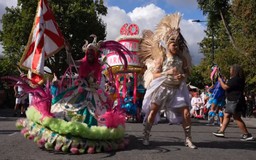 Lễ hội Notting Hill Carnival tại Anh kỷ niệm 60 năm