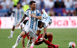 Lionel Messi trở lại đội hình đội tuyển Argentina