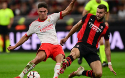HLV Ruben Amorim nhận thất bại đầu tiên với AC Milan