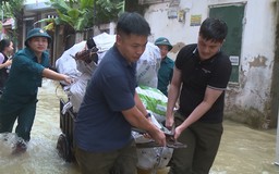 Xã Vân Đình kịp thời hỗ trợ người dân di dời tài sản