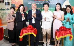 Khai mạc triển lãm "Jazz & Phố - Giao thoa không biên giới"