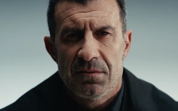 CLB Barcelona từ chối nhà tài trợ vì Luis Figo
