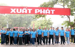 Sôi nổi Giải chạy Báo Hà Nội Mới - Vì hòa bình phường Nghĩa Đô