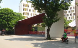Phường Từ Liêm giải tỏa phương tiện bủa vây trường học