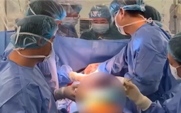 Cấy ghép tim nhân tạo bán phần cho bệnh nhân chờ ghép tim