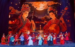Chung một vầng trăng, thắm tình hữu nghị Việt - Trung