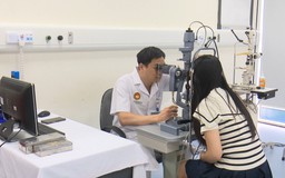 Thận trọng khi sử dụng kính áp tròng