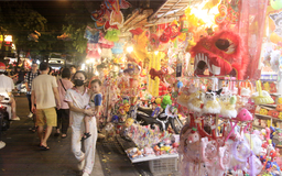 Hà Nội rộn ràng không khí Trung thu