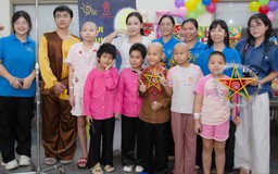 Gieo niềm vui cho bệnh nhi Viện Máu trong dịp Tết Trung thu