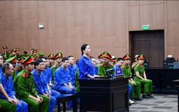 Cựu điều dưỡng nhận tiền giúp bị cáo trốn viện tâm thần