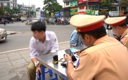 Cao điểm xử phạt vi phạm giao thông: Nhiều phụ huynh và học sinh bất ngờ