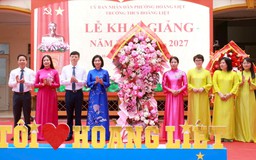 Đào tạo tri thức gắn liền với rèn luyện đạo đức