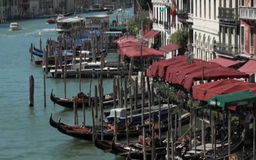 Venice siết chặt kiểm soát giao thông trong dịp Liên hoan phim