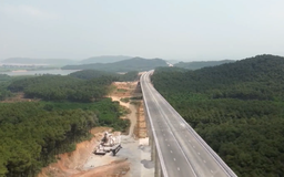 Thu hơn 2.000 tỷ đồng phí sử dụng đường bộ cao tốc