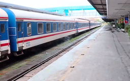Mở bán 300.000 vé tàu Tết