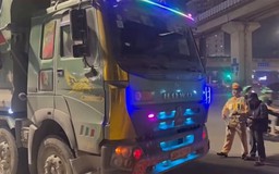 Xử lý xe tải “độ” đèn, sử dụng còi hơi trái quy định