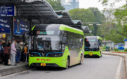 Xe buýt Hà Nội chuyển đổi xanh thân thiện môi trường