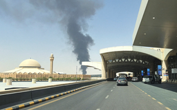 Saudi Arabia gia hạn tạm ngừng hoạt động sân bay Riyadh
