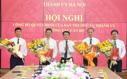 Thành ủy Hà Nội công bố các quyết định công tác cán bộ