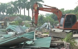 Xã Tam Hưng cưỡng chế vi phạm đất đai