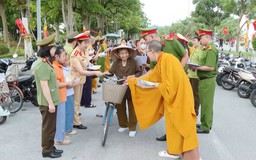 Gần 1,2 triệu tăng ni, phật tử được tuyên truyên pháp luật về giao thông