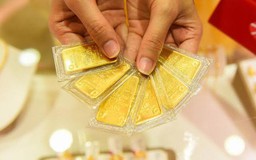 Giá vàng trong nước tiếp tục giảm mạnh