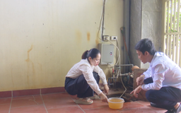 Người dân khu TĐC Vân Lôi vẫn từng ngày trông ngóng nước sạch