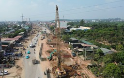 Cắt điện đường dây cao thế để thi công cầu Mai Lĩnh