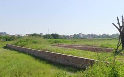 Giá đất nền giảm mạnh vẫn khó bán
