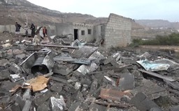 Houthi tấn công trạm bơm dầu và sân bay của Saudi Arabia