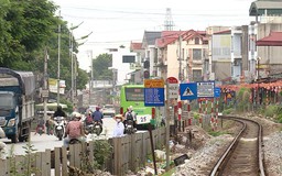 Đề xuất giao cấp xã quản lý các tuyến đường gom đường sắt