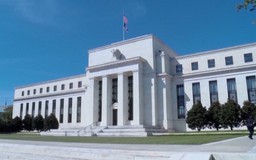 Chứng khoán thế giới tăng nhẹ sau quyết định lãi suất của Fed