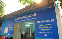 Ấm lòng bữa cơm 2.000 đồng cho bệnh nhân ung thư